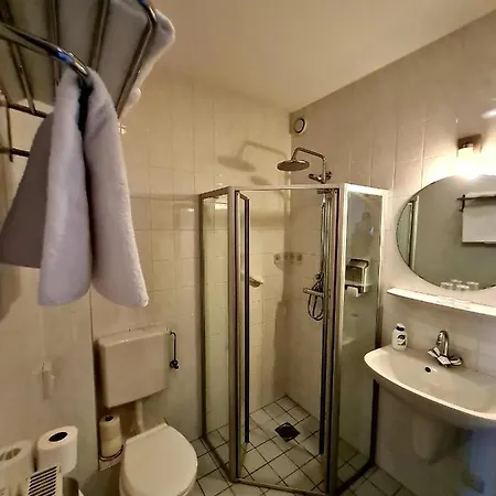 Hotel Restaurant 't Trefpunt Made