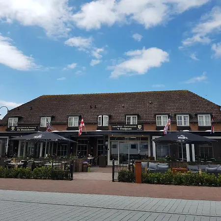 Restaurant 't Trefpunt ميد