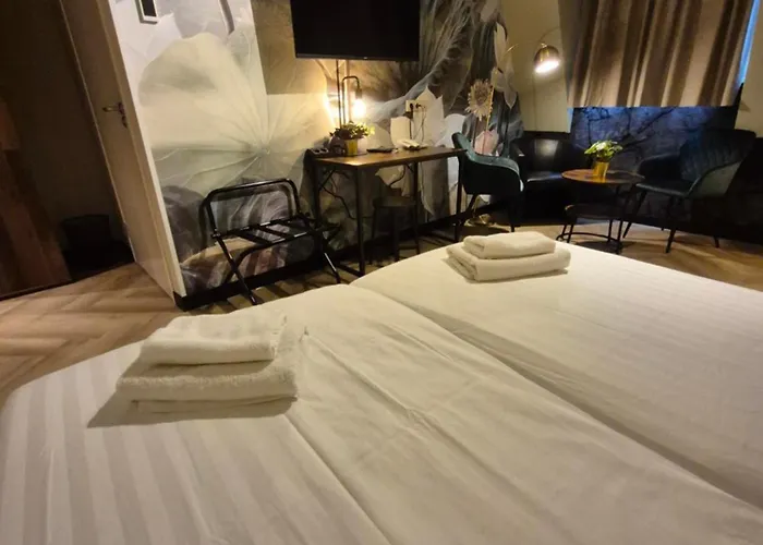 Hotel Restaurant 't Trefpunt Made