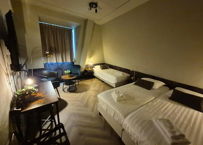 Hotel Restaurant 't Trefpunt 4*